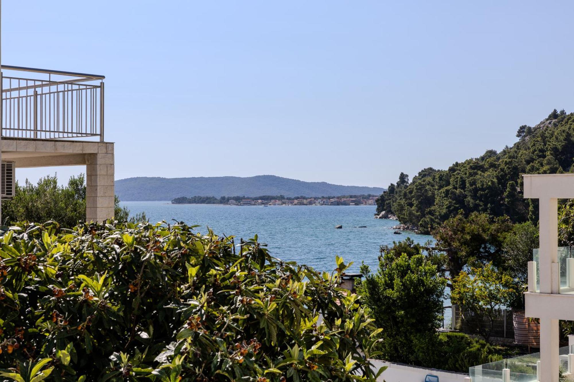 Villa Aqua Žaborić Exterior foto